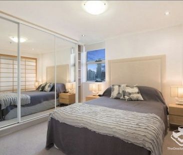 River View Living in New Farm | Modern 1-Bedroom Only $480/week - Photo 2