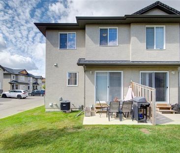 3 Bedroom Townhouse in Stonebridge - Photo 1