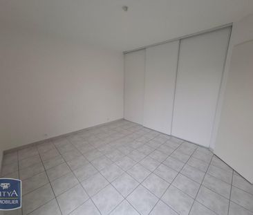 Location Appartement 2 pièces 53m² VILLENEUVE SUR LOT 47300 - Photo 2