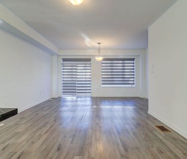 For Lease - 756 Heathrow Path, Oshawa, Ontario - Photo 3