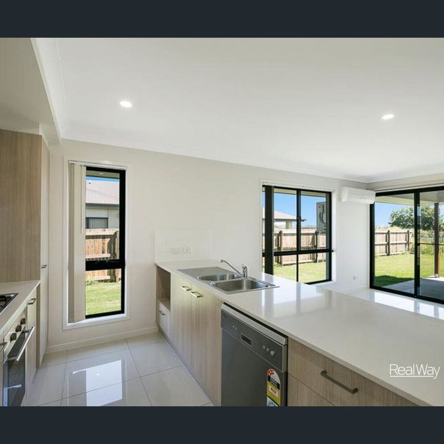 1/27 Mia Street, Wyreema, Qld 4352 - Photo 1