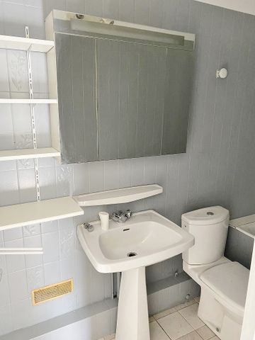 Location Appartement 2 pièces 35m² BORDEAUX 33000 - Photo 4