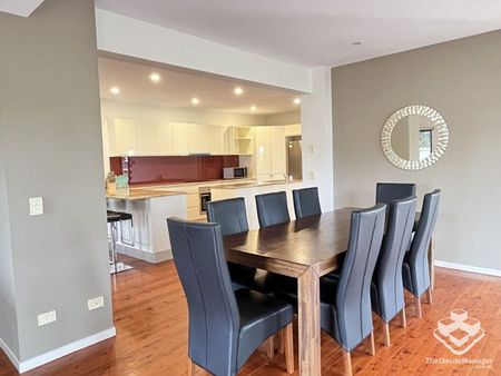 Luxury 3 storey House in central Surfers Paradise - Photo 4