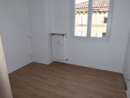 Location appartement t2 à Aubenas (07200) - Photo 4