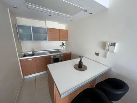 1 Bed Flat, Praed Street, W2 - Photo 3