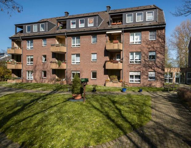Schöne Wohnung im Duisburger Süden - Photo 1