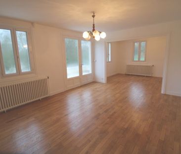 Location Maison 4 pièces 90m² DANNEMOIS 91490 - Photo 1
