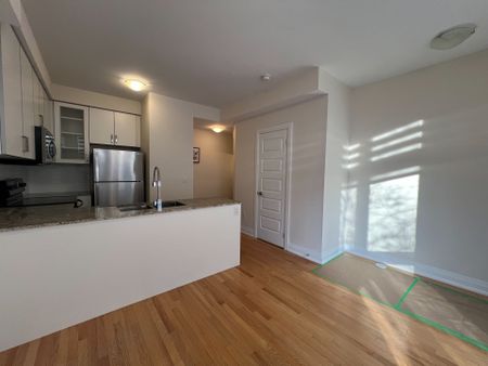 For Lease - 15 Eldora Avenue Unit# 23, Toronto, Ontario - Photo 3