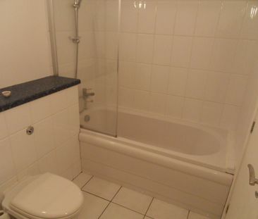 Boothroyds, Dewsbury, WF13 - Photo 3