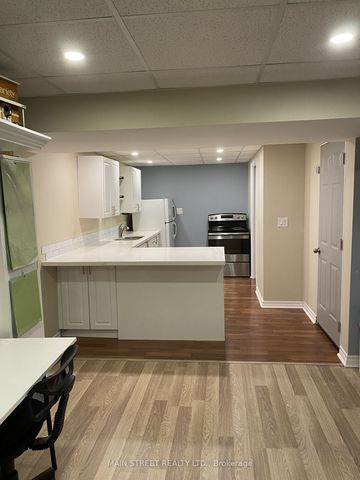 For Lease - 493 College Street, Newmarket, Ontario - Photo 4