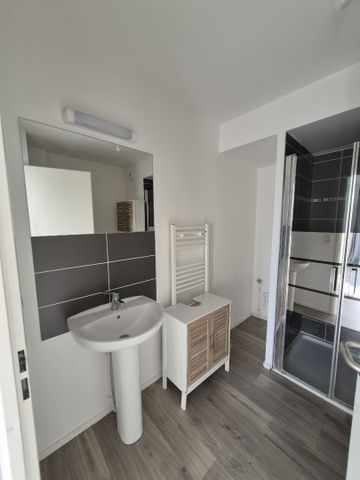 Location Appartement 2 pièces 47m² LILLE 59160 - Photo 5