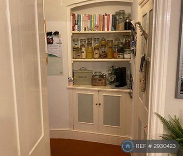 2 bedroom semi-detached house to rent - Photo 6