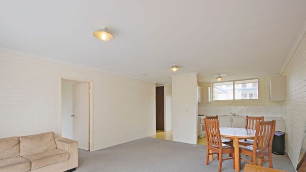 9/4-8 Lambert Road, Indooroopilly QLD 4068 - Apartment For Rent | Domain - Photo 1