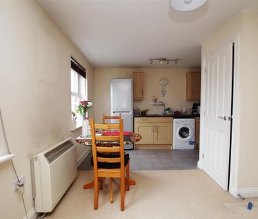 1 bedroom flat to rent - Photo 5