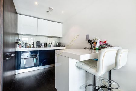 Moore House, Grosvenor Waterside, 2 Gatliff Road, London, SW1W - Photo 3