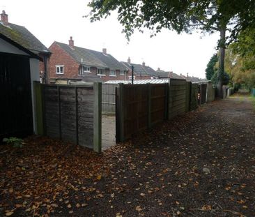 3 bedroom semi-detached house to rent - Photo 6