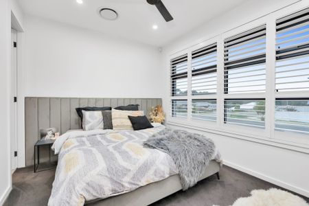 Modern 4 bedroom home in Thirlmere - Photo 4