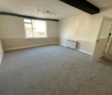 2 bedroom maisonette to rent - Photo 1