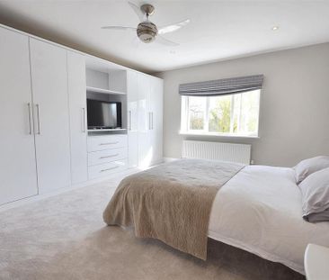 7 bedroom detached house to rent - Photo 4