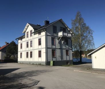 Kopparberg Centrum: Mysig tvåa med sjöutsikt - Foto 1