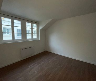 Location Appartement 1 pièce 36m² - Photo 2