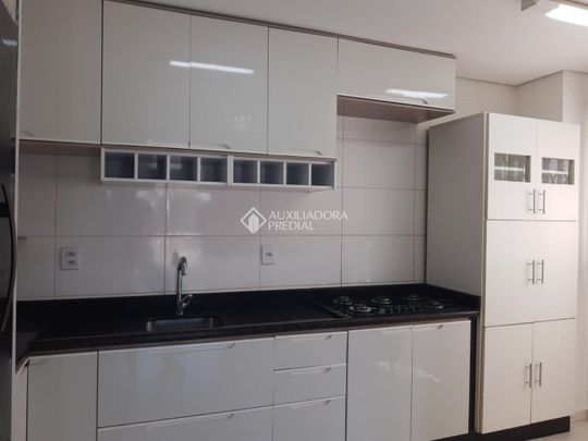 Apartamento com 3 quartos e 78m² para alugar em City, Cachoeirinha. - Foto 1