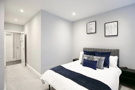 1 Bed Flat, Dyke Road, BN1 - Photo 4