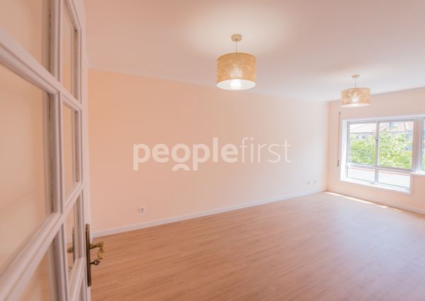 Apartamento T2+1 em Porto