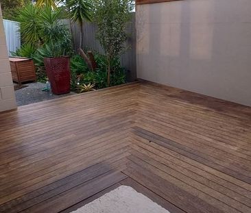 Beautiful private 1 bedroom unit - Photo 6