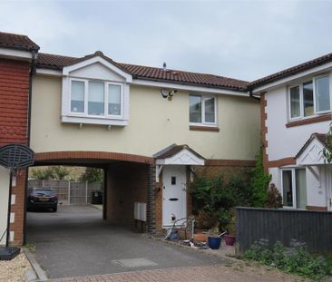 Property to rent - Photo 2