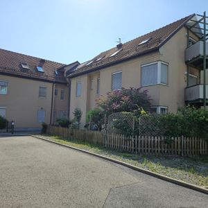 2 ZIMMERWOHNUNG MIT BALKON – MIETE INKL. BK UND HK! - Foto 2