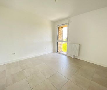 Location Appartement 2 pièces 42m² LA ROCHELLE 17000 - Photo 6