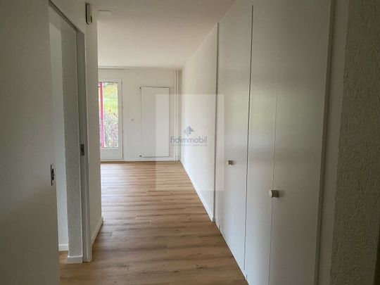 For rent, AVS/AI, 2.5 rooms renovated, Albert-Monard 4, La Chaux-de-Fond - Photo 1