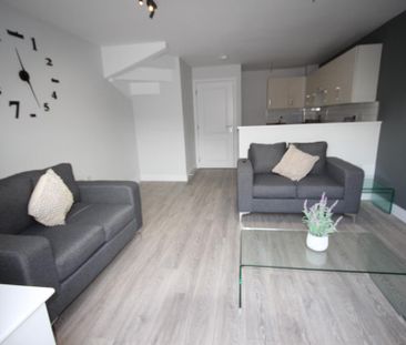 1 bedroom in a house share to rent - Photo 3