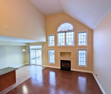 For Lease - 105 CHEYENNE Way, Barrhaven, Ontario - Photo 3