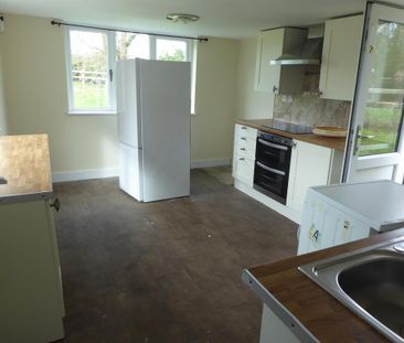 3 bedroom cottage to rent - Photo 6