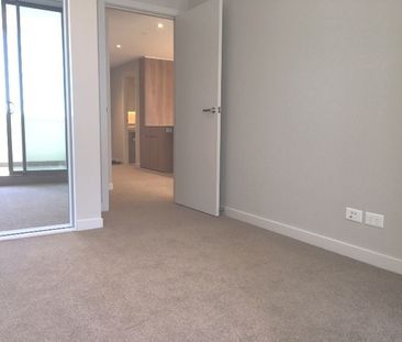 High rise | Bright | Winter Garden - Photo 4