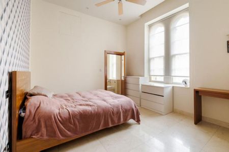 4 bedroom apartment to rent - Photo 4