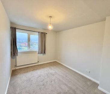 3 bedroom townhouse to rent - Photo 4