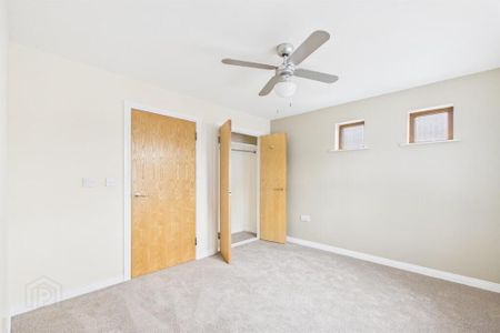 36 Melrose Avenue, Belfast, BT5 5JD - Photo 2