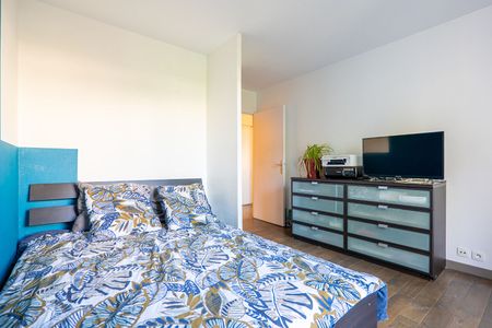 Location appartement 5 pièces, 102.00m², Paris 19 - Photo 5