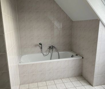 Zeer ruim en lichtrijk duplexappartement op de tweede en derde verd... - Photo 1