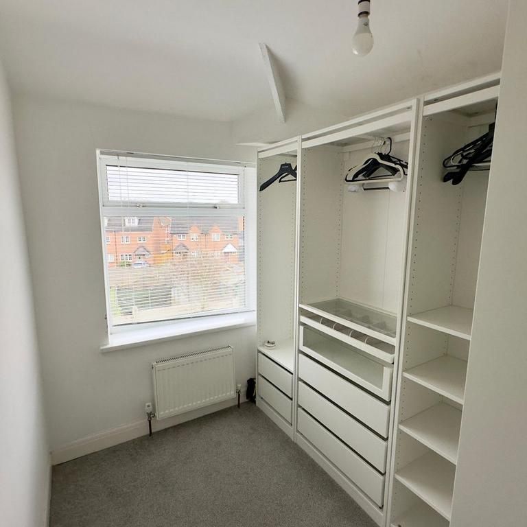 3 bedroom semi-detached house to rent - Photo 1