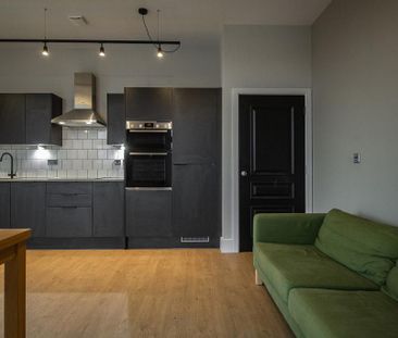 2 bedroom apartment to rent - Photo 6