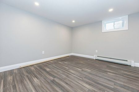 For Lease - 200 Sheldon Avenue Unit# B, Kitchener, Ontario - Photo 5