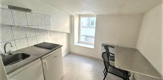 Location Appartement 1 pièce 15m² CLERMONT FERRAND 63000 - Photo 2