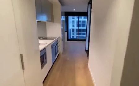 33 Rose Lane, Melbourne - Photo 2