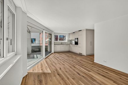 Erstvermietung - Moderne 3.5-Zimmer Wohnung an zentraler Lage - Photo 3