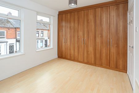 32 Rutland Street, Belfast, BT7 2FJ - Photo 2