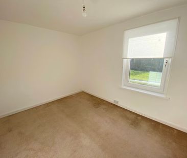 58 Eday Road, AB15 6JP, Aberdeen - Photo 2